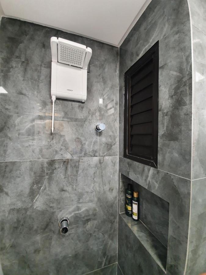 Lindo Apto Novinho, Predio Frente Mar * Balneario Camboriu