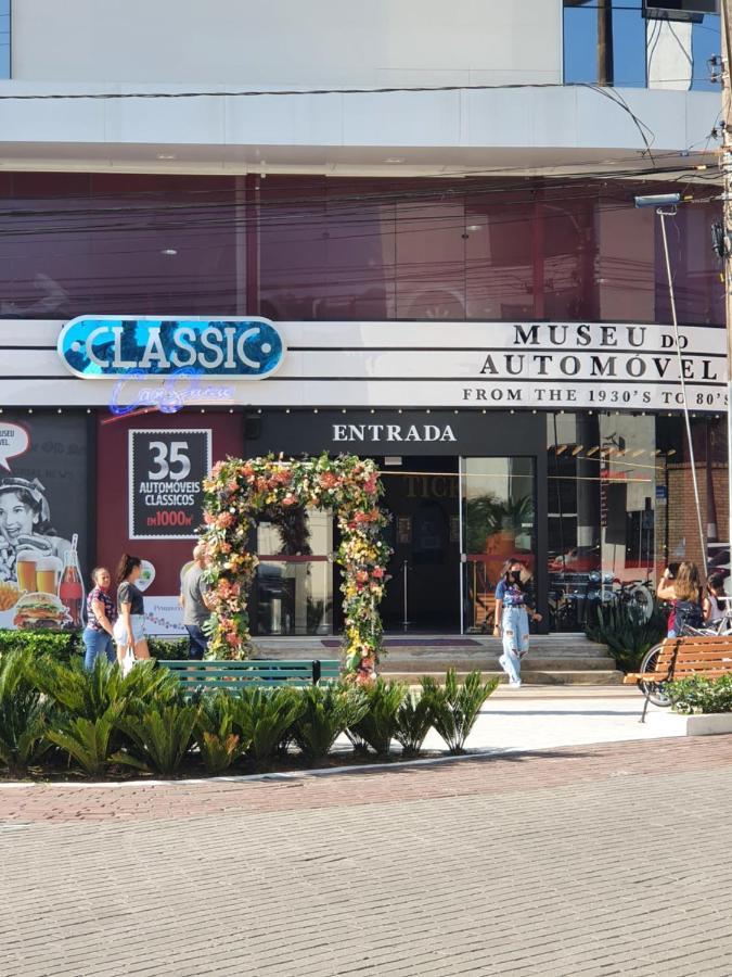 Lindo Apto Novinho, Predio Frente Mar Apartment