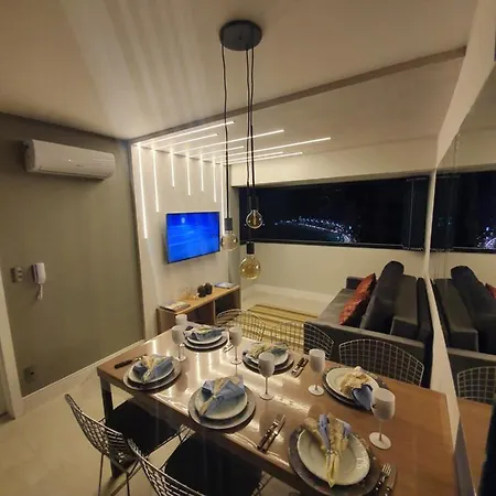 Lindo Apto Tudo Novinho, Predio Frente Mar Balneario Camboriu Exterior photo