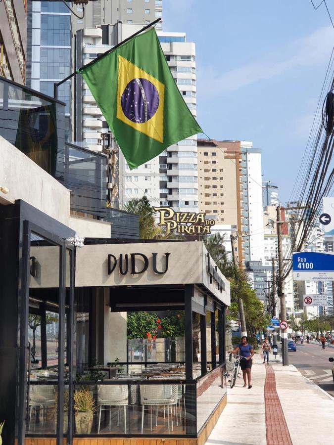 Lindo Apto Novinho, Predio Frente Mar